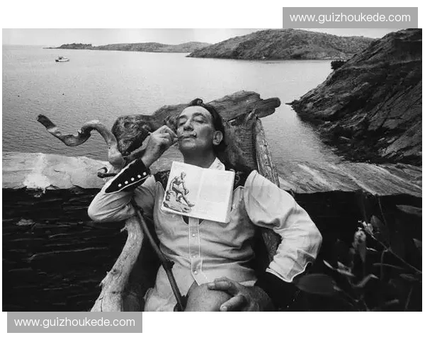 慢动作回放下每一个细节被无限放大呈现震撼瞬间与隐藏故事